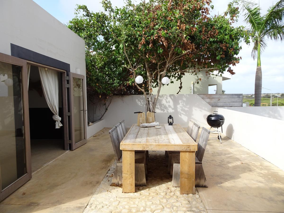 Bona Bista Breeze Bed & Breakfast Kralendijk  Bagian luar foto