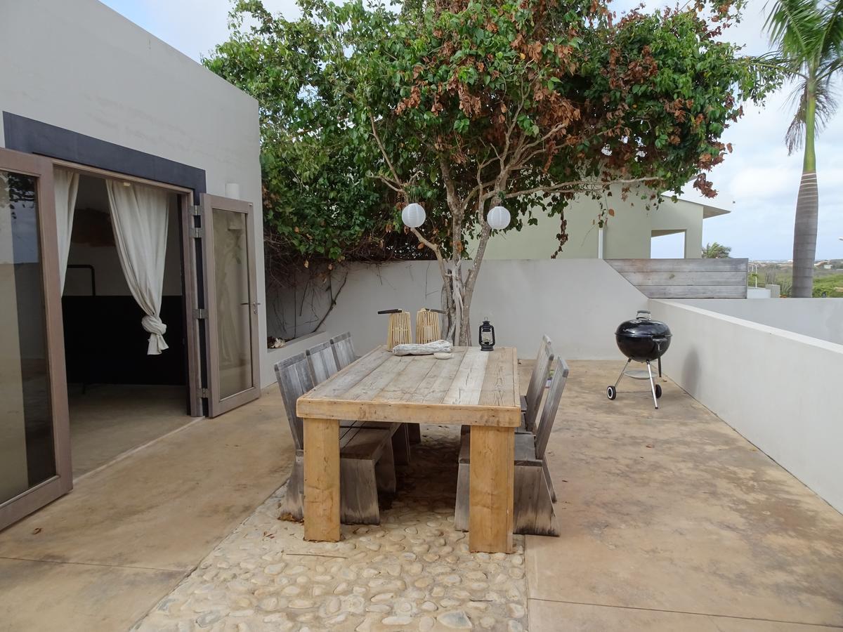 Bona Bista Breeze Bed & Breakfast Kralendijk  Bagian luar foto
