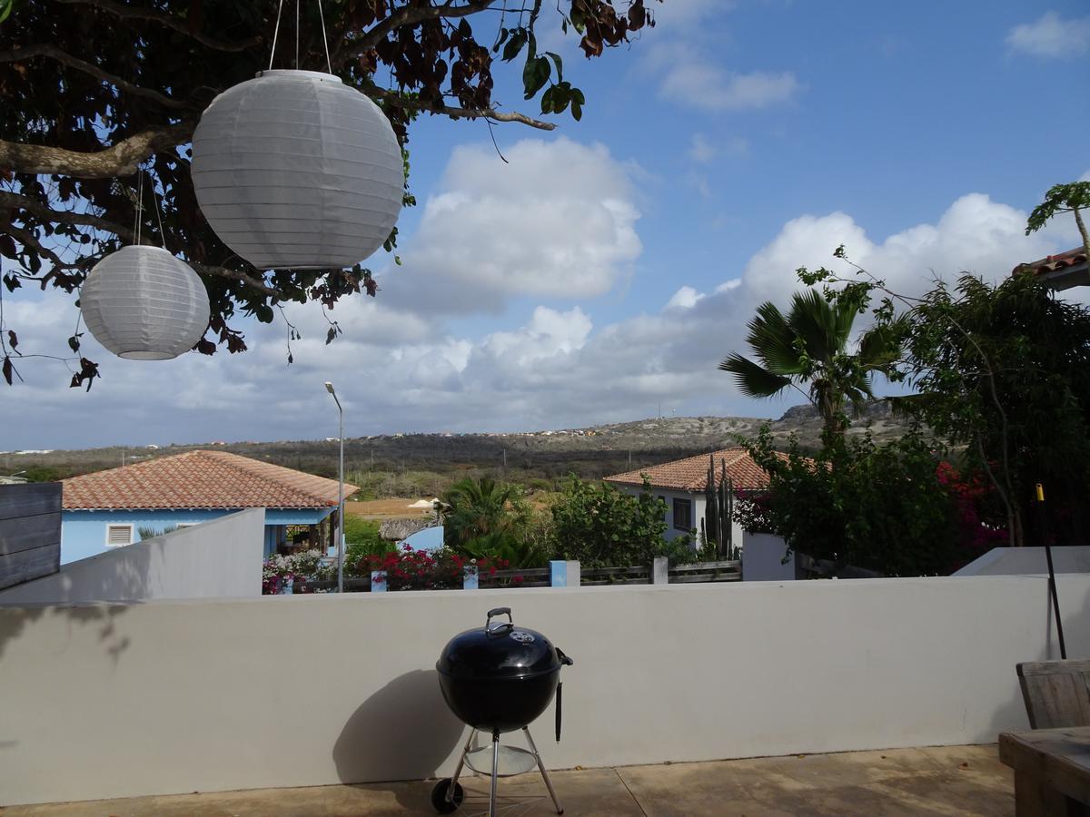Bona Bista Breeze Bed & Breakfast Kralendijk  Bagian luar foto