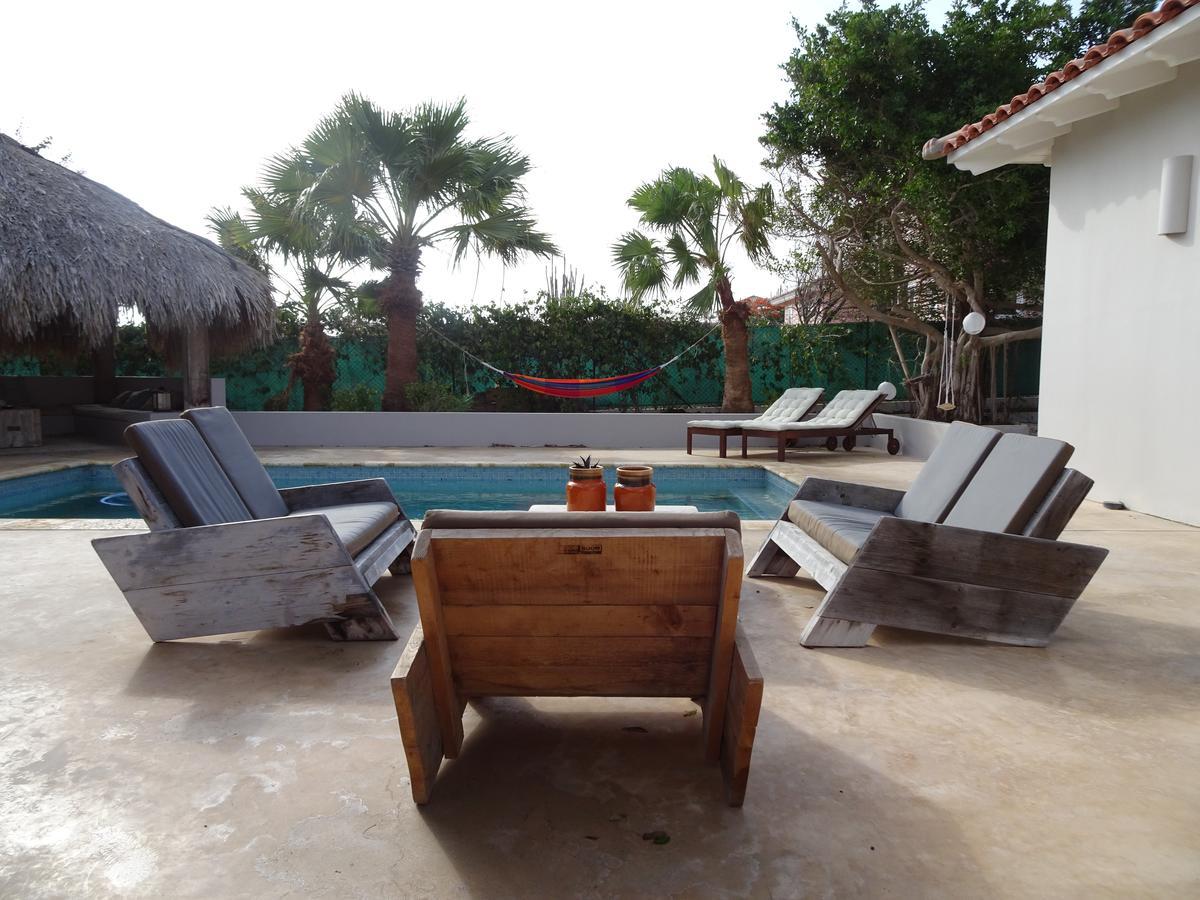 Bona Bista Breeze Bed & Breakfast Kralendijk  Bagian luar foto